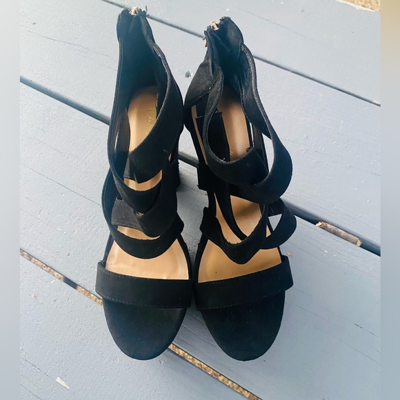 BAMBOO® Women's Simple Platform Chunky Heel Sandal, Black S/ 8.5 - Picture 4 of 14